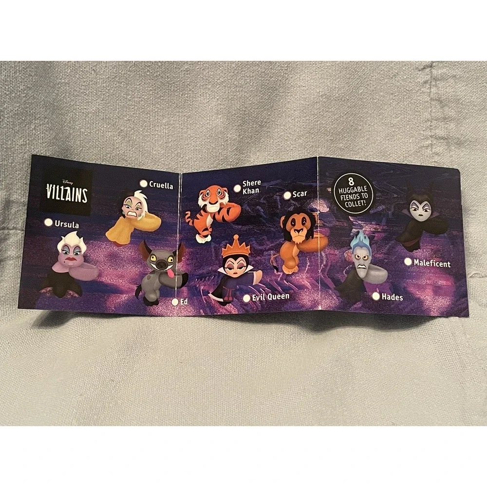 NEW Bullsitoy‎ Disney Villains Snap Hug & Go Creepy Cuff - Cruella DeVil